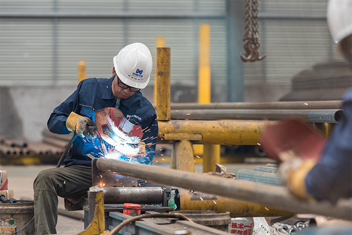 当阳网架焊接车间